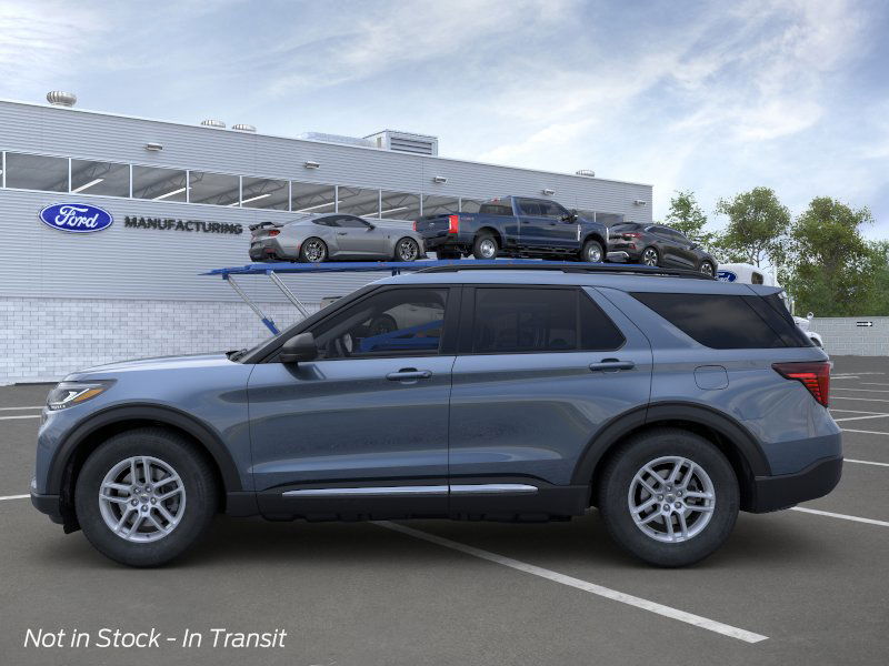 2025 Ford Explorer Active 3