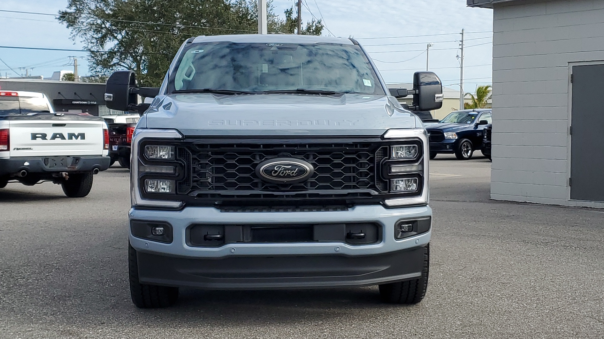 2025 Ford F-250SD Lariat 2