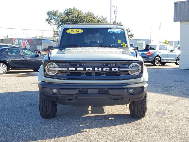 2024 Ford Bronco Outer Banks 2