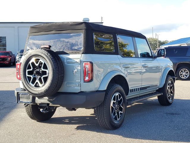 2024 Ford Bronco Outer Banks 6