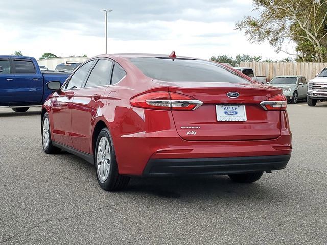 2020 Ford Fusion S 3