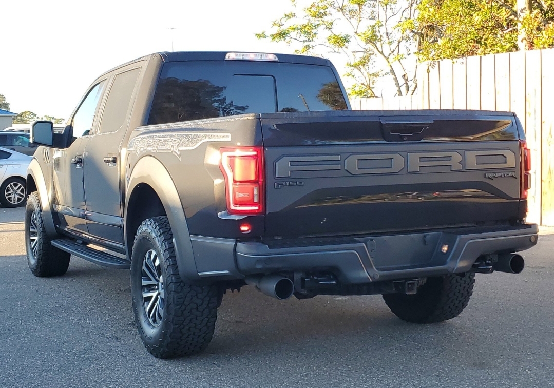 2020 Ford F-150 Raptor 7