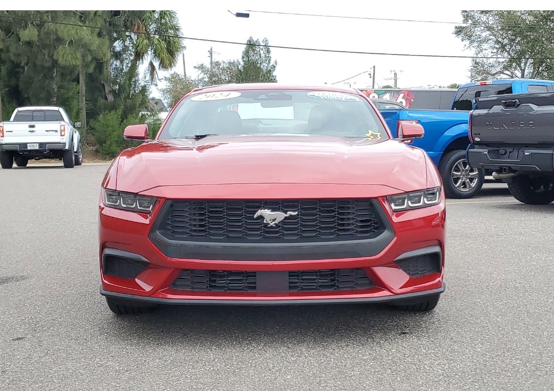 2024 Ford Mustang EcoBoost 2