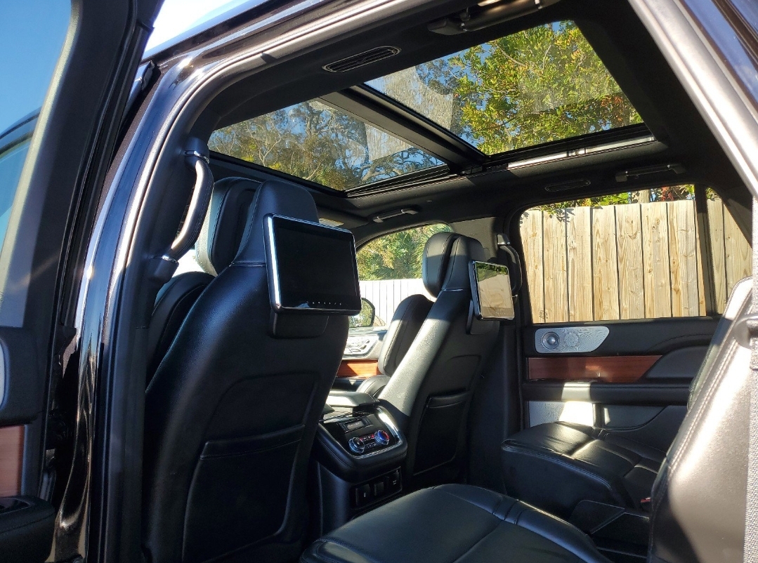 2021 Lincoln Navigator L Reserve 11