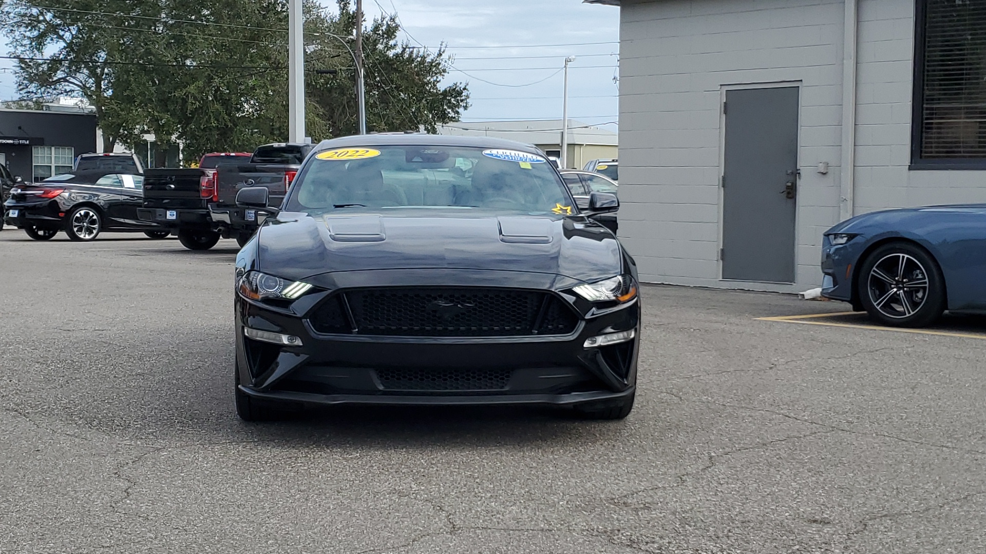 2022 Ford Mustang GT Premium 2