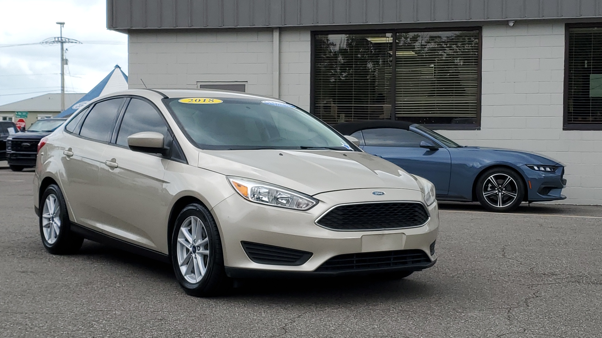 2018 Ford Focus SE 3