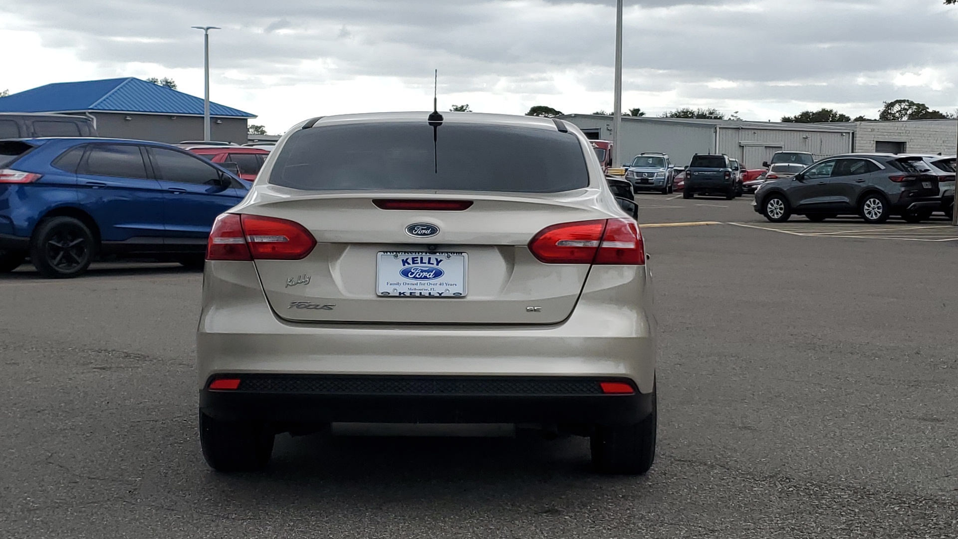 2018 Ford Focus SE 6