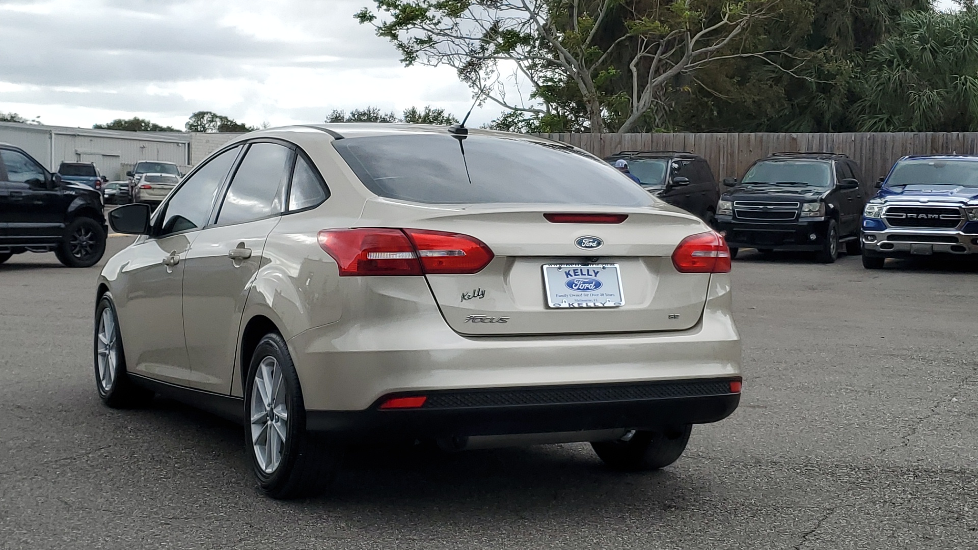 2018 Ford Focus SE 7