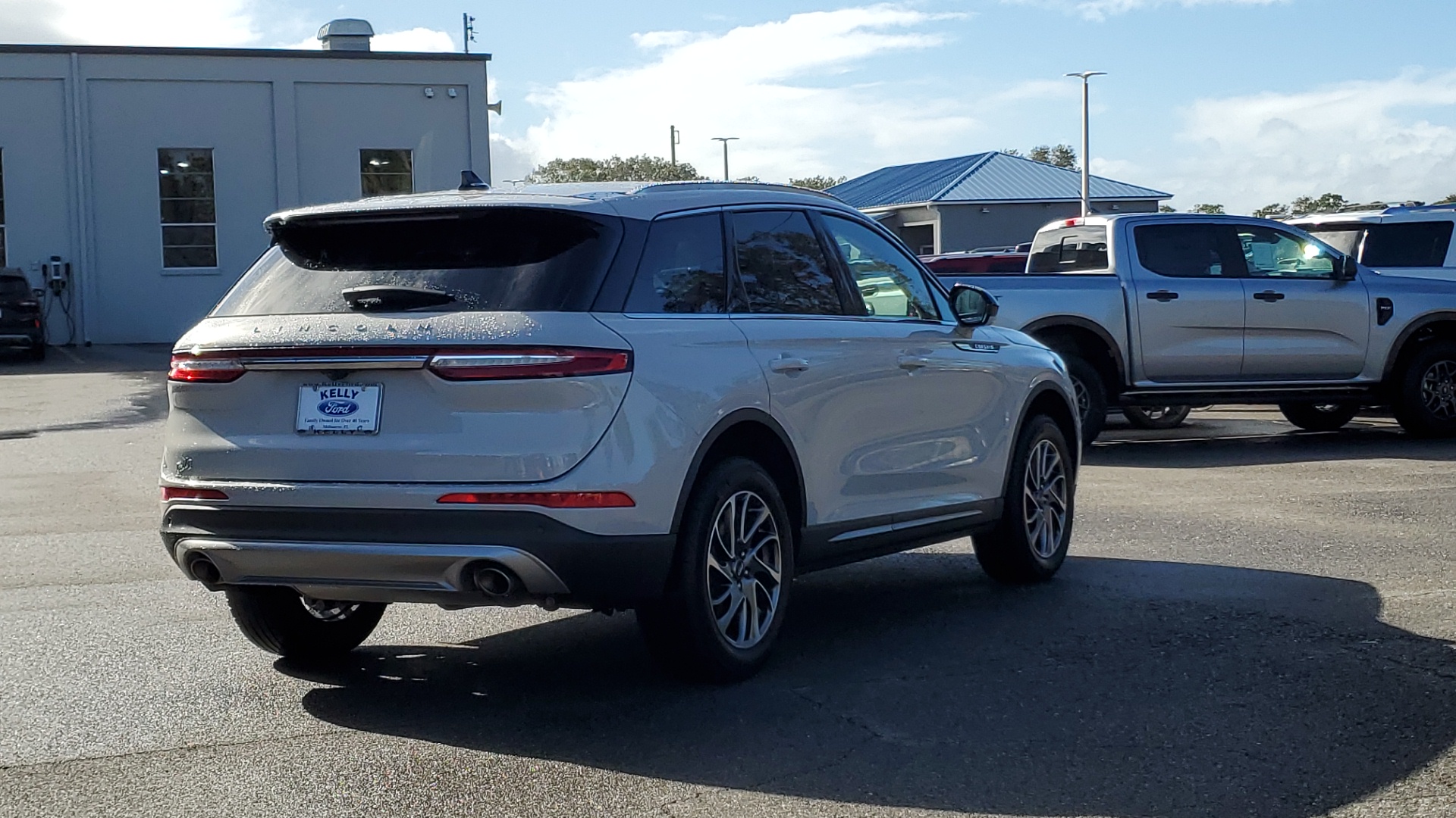 2022 Lincoln Corsair Standard 5