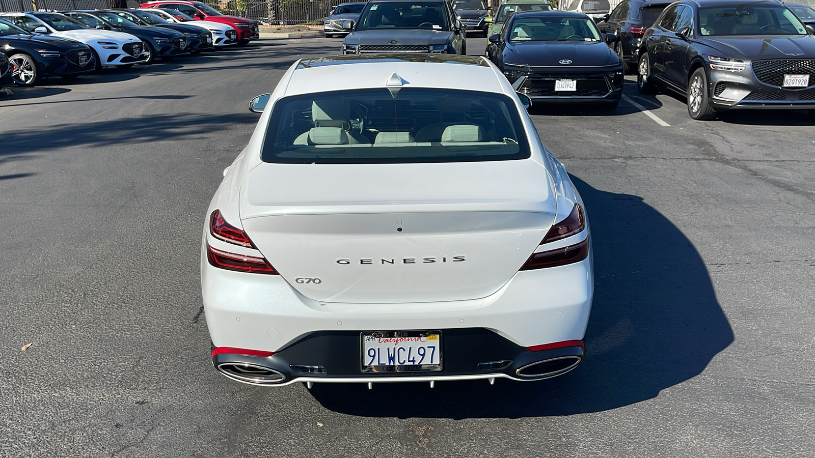 2024 Genesis G70 2.5T Prestige 8