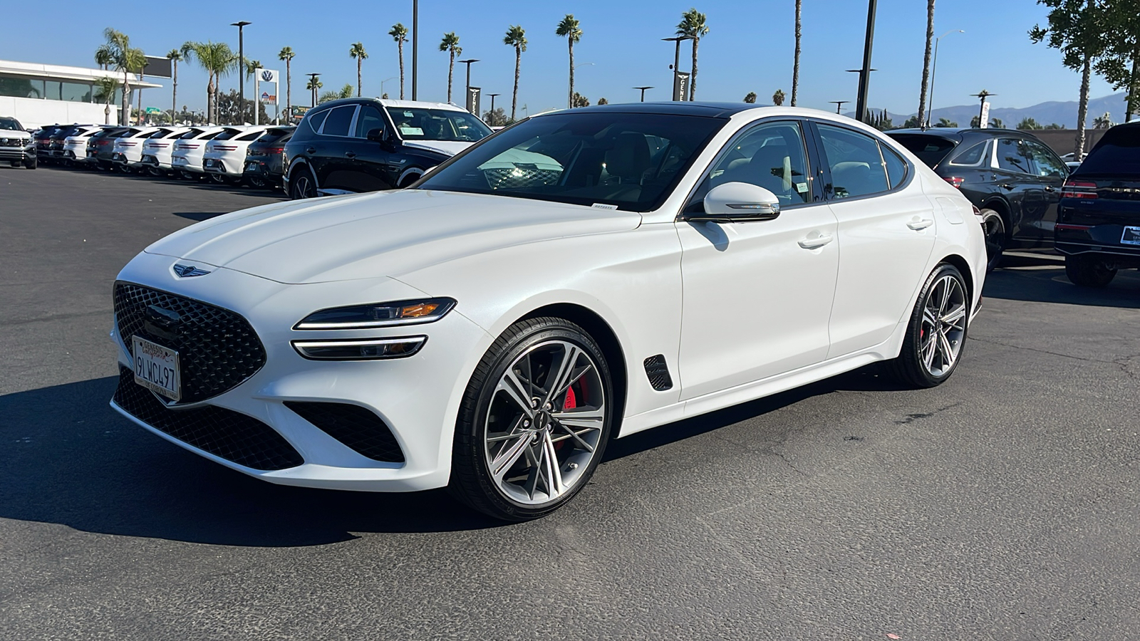 2024 Genesis G70 2.5T Prestige 13