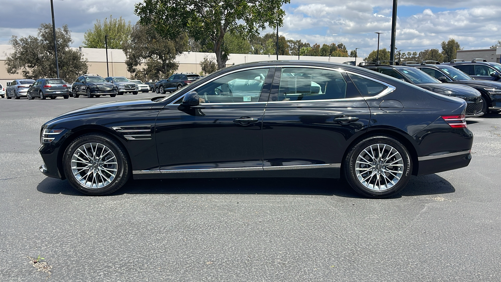 2024 Genesis G80 2.5T 12