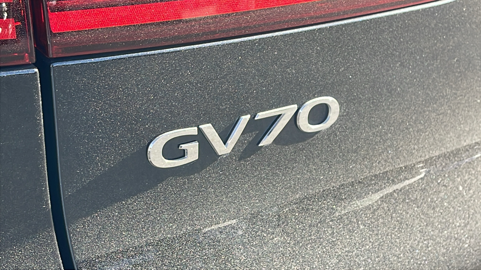 2024 Genesis GV70 3.5T Sport 5