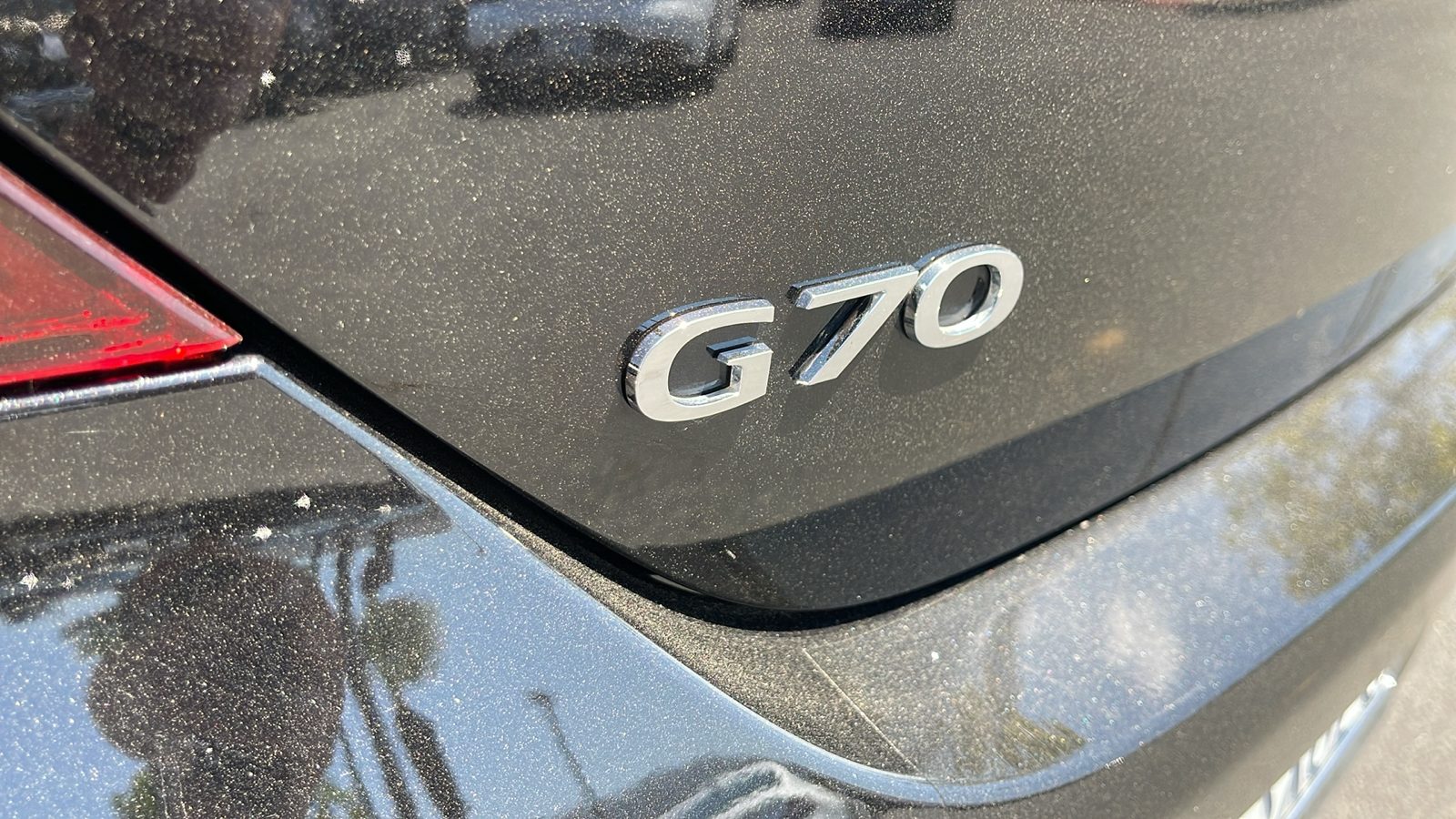 2024 Genesis G70 2.5T Standard 29