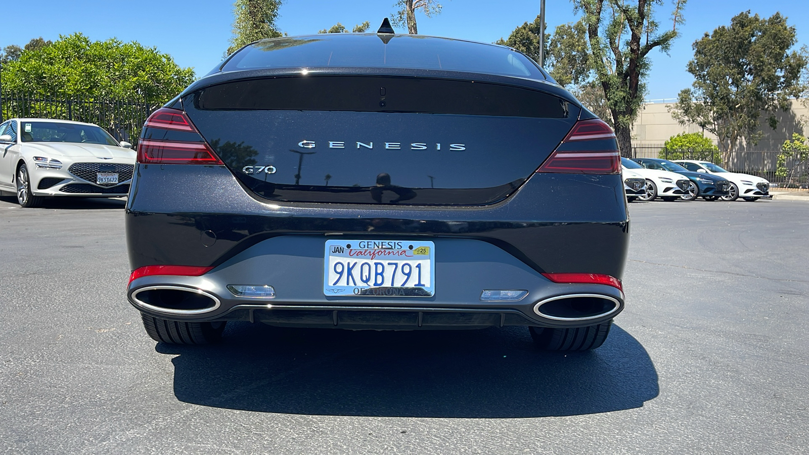 2024 Genesis G70 2.5T Standard 10