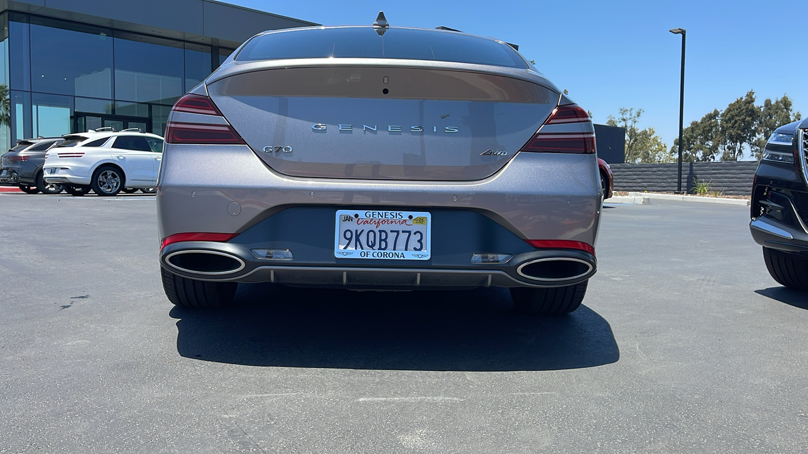 2024 Genesis G70 2.5T Standard 10