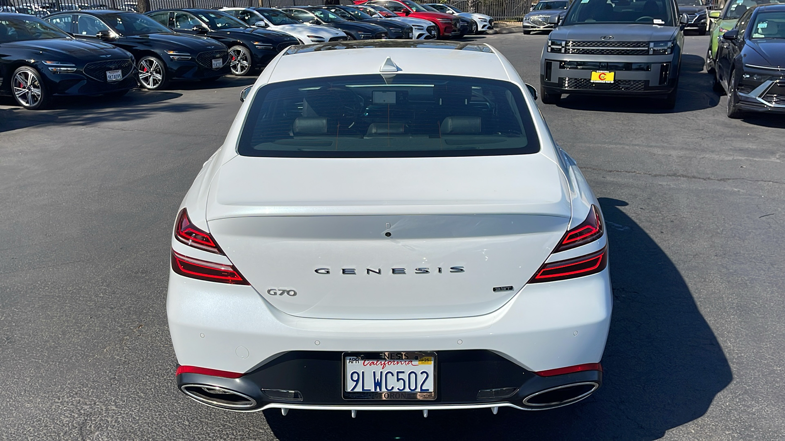 2024 Genesis G70 3.3T Sport Advanced 8