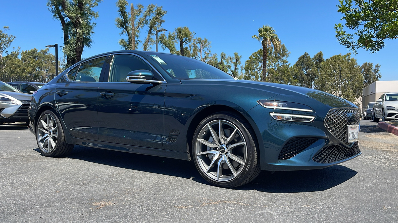 2024 Genesis G70 2.5T Standard 1