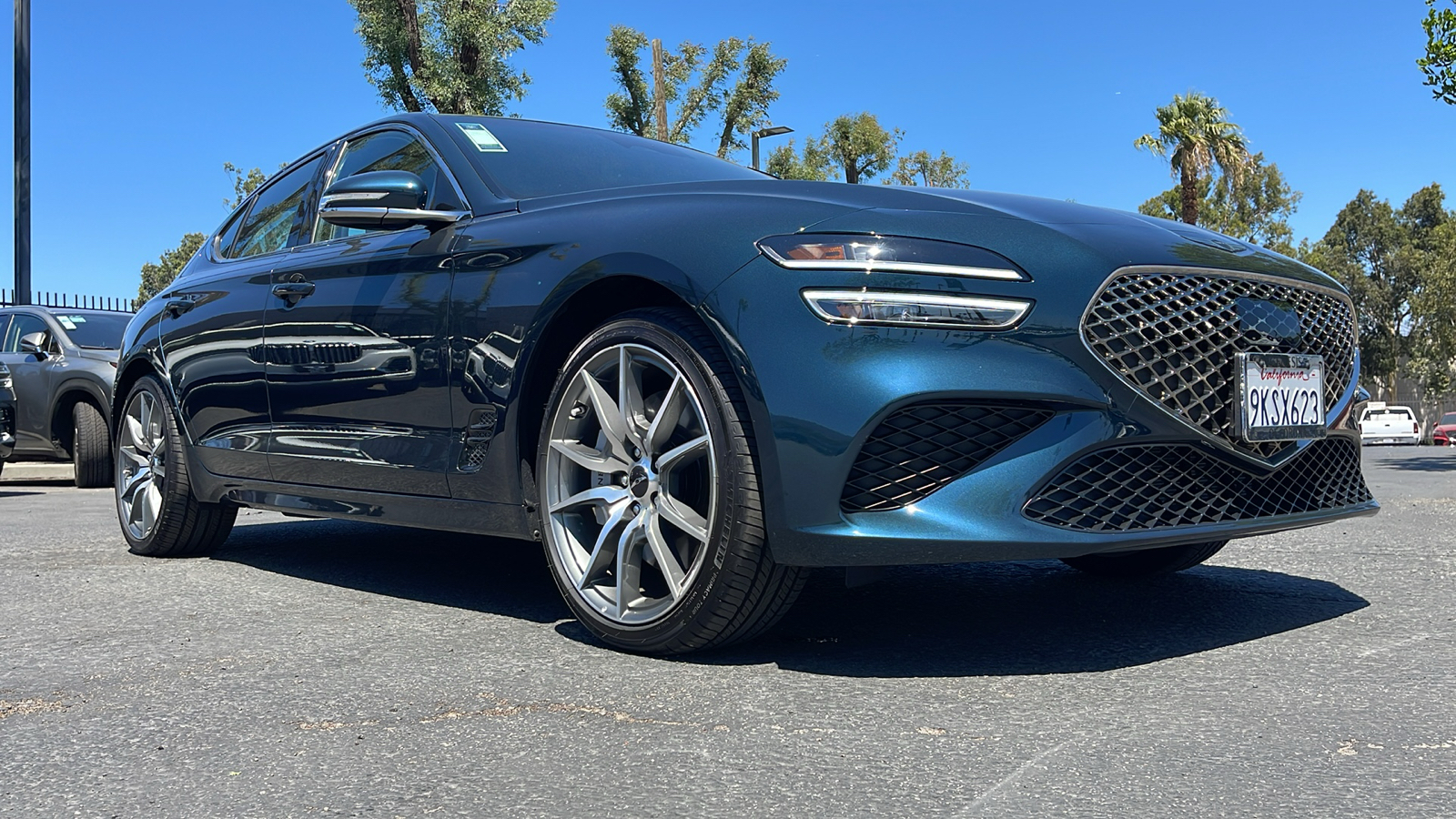 2024 Genesis G70 2.5T Standard 5