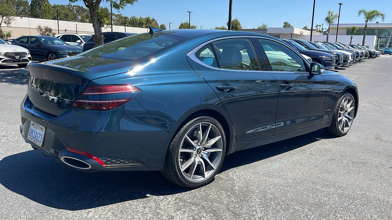 2024 Genesis G70 2.5T Standard 7