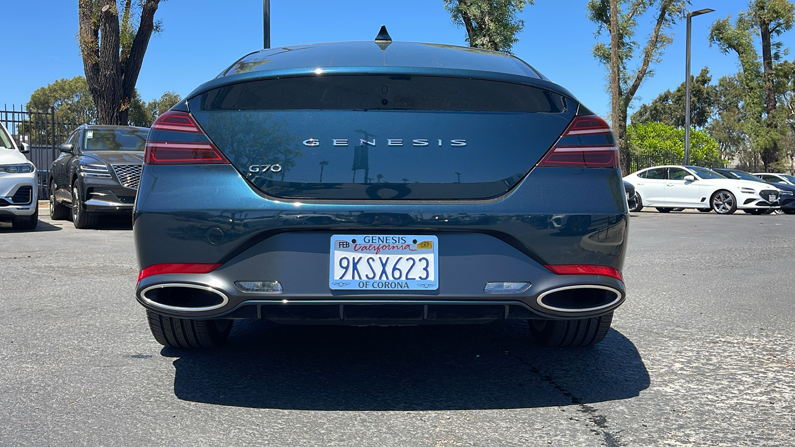 2024 Genesis G70 2.5T Standard 10