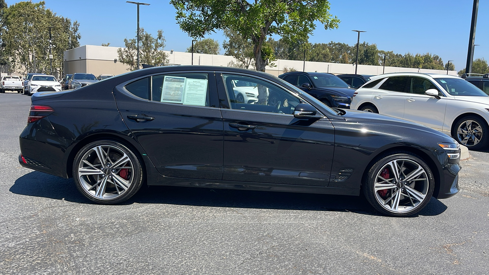 2024 Genesis G70 2.5T Standard 6