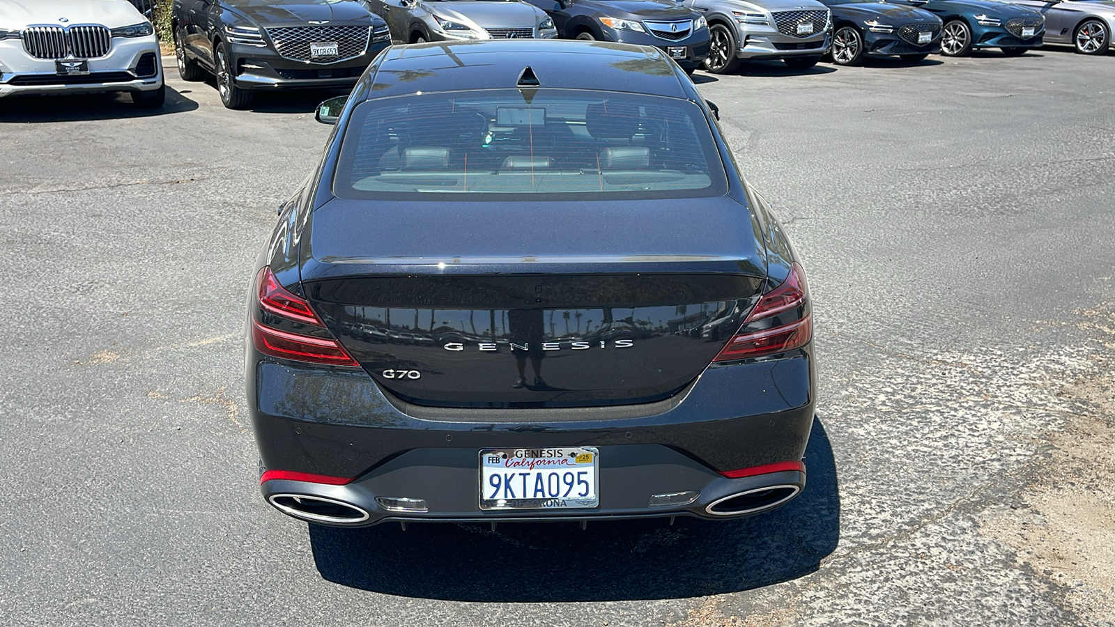 2024 Genesis G70 2.5T Standard 8