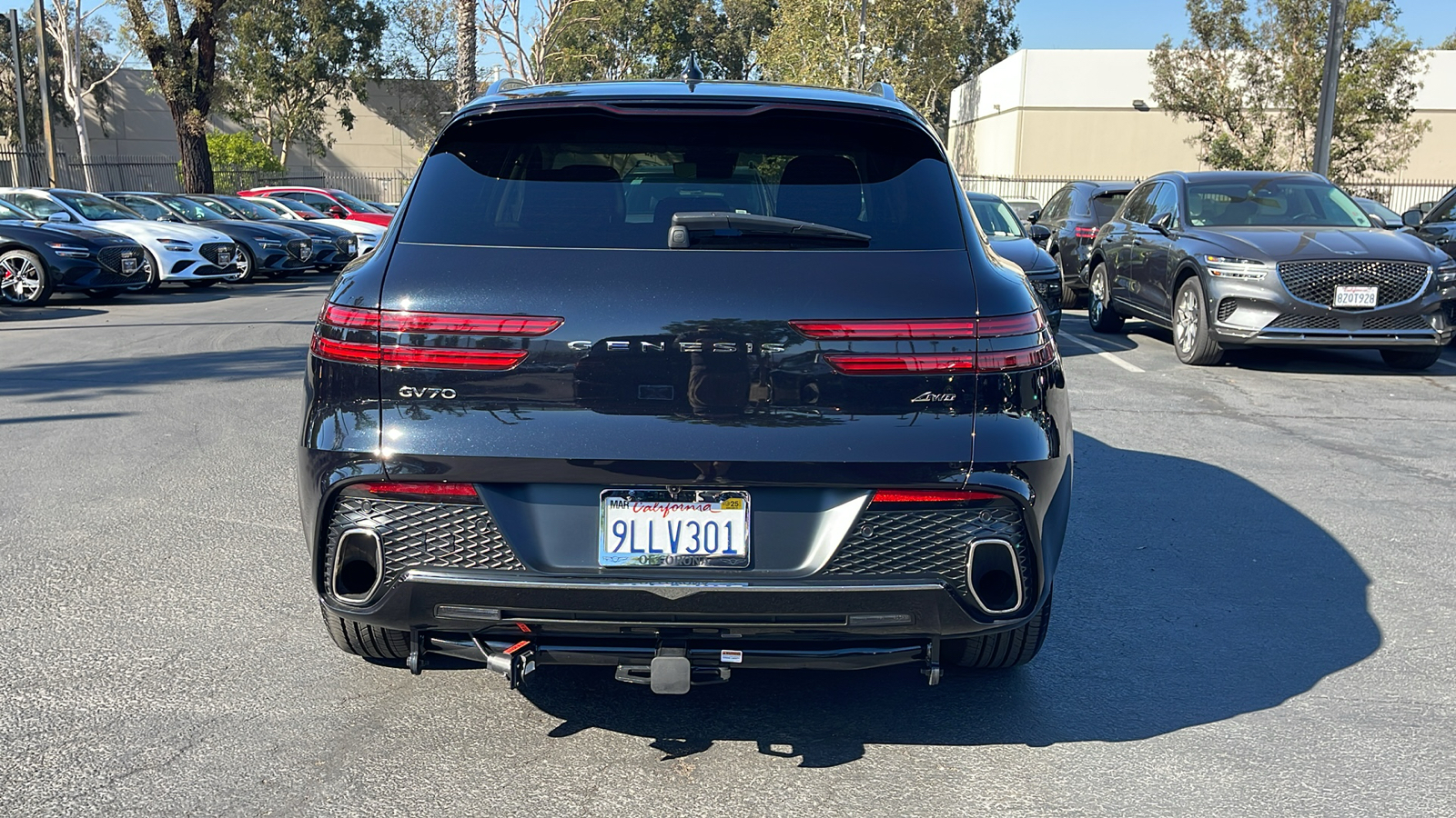 2024 Genesis GV70 2.5T Standard 9