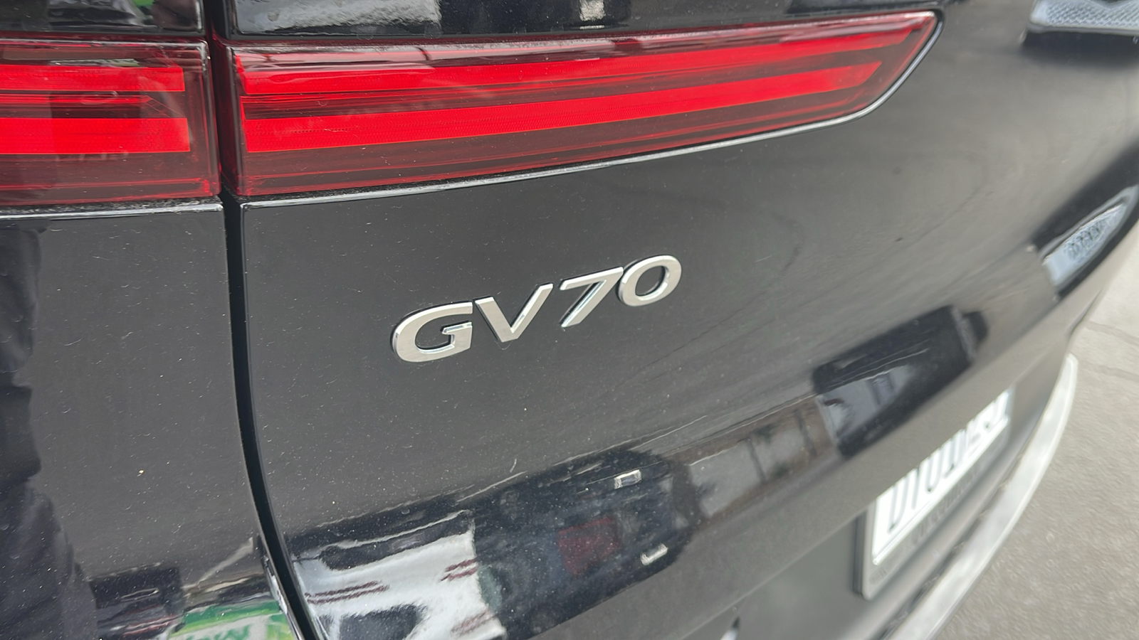 2024 Genesis GV70 3.5T Sport 30