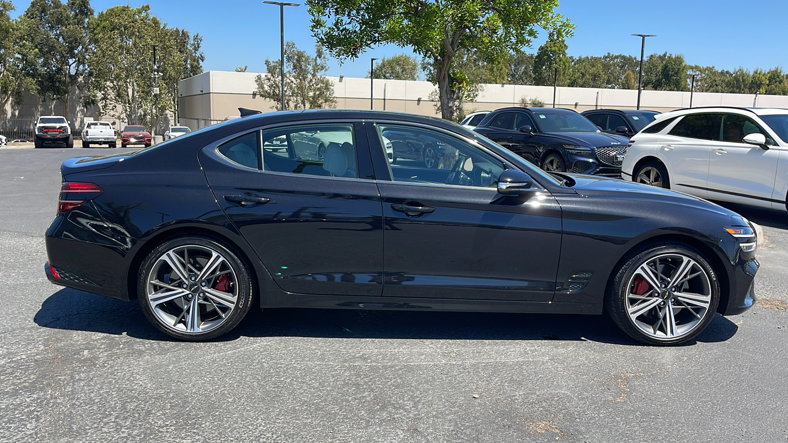 2024 Genesis G70 2.5T Standard 6