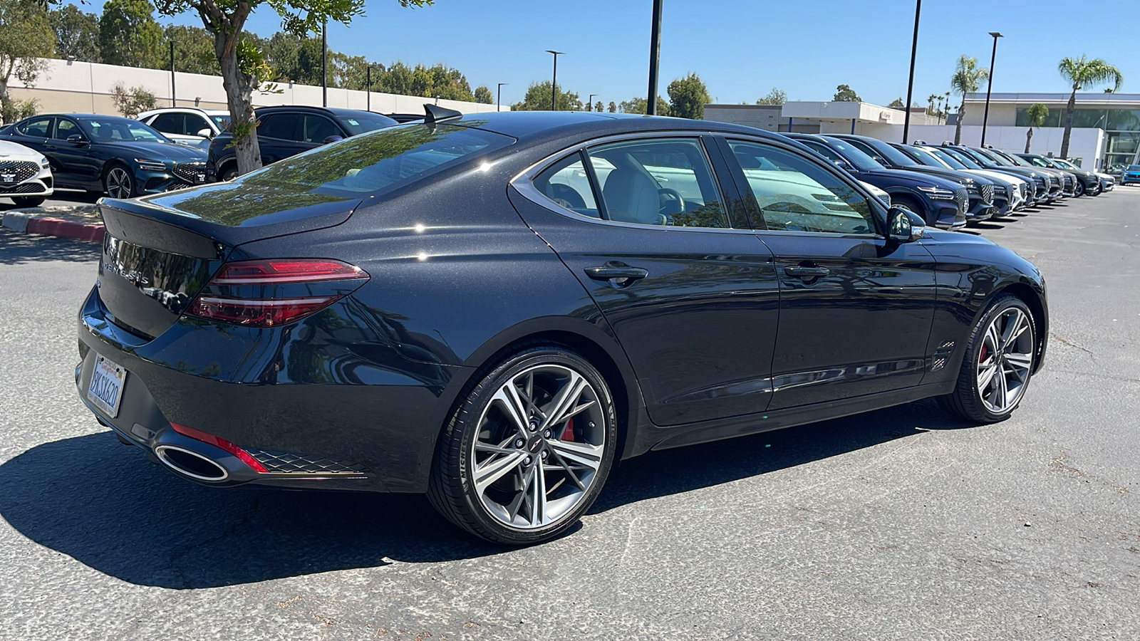 2024 Genesis G70 2.5T Standard 7