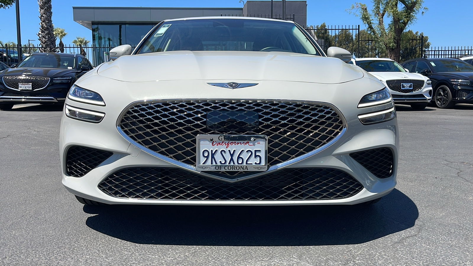 2024 Genesis G70 2.5T Standard 4