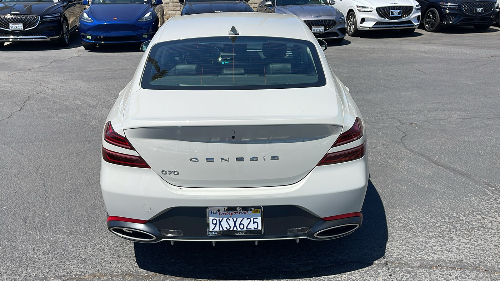 2024 Genesis G70 2.5T Standard 8