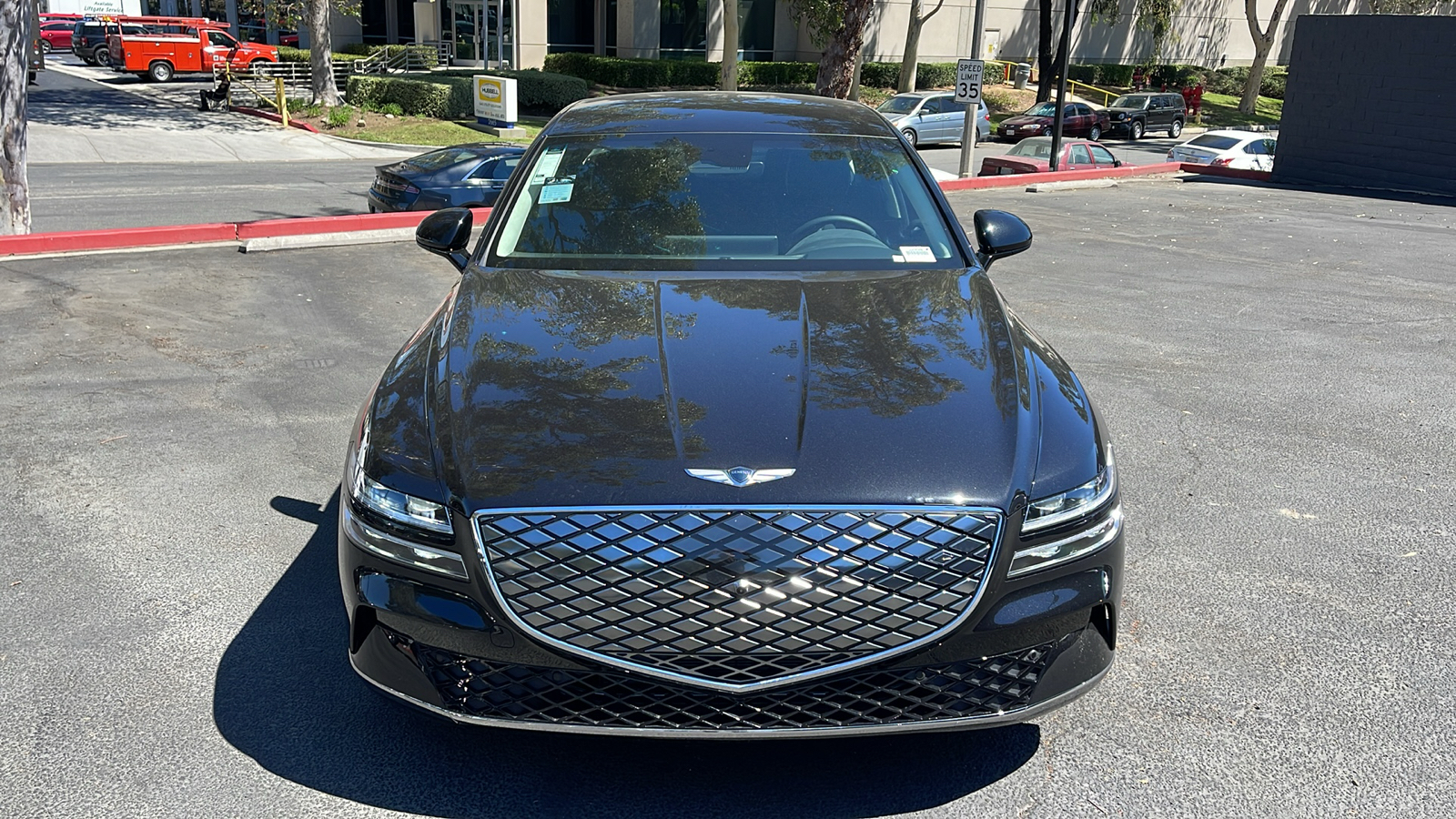 2024 Genesis Electrified G80 Advanced 9