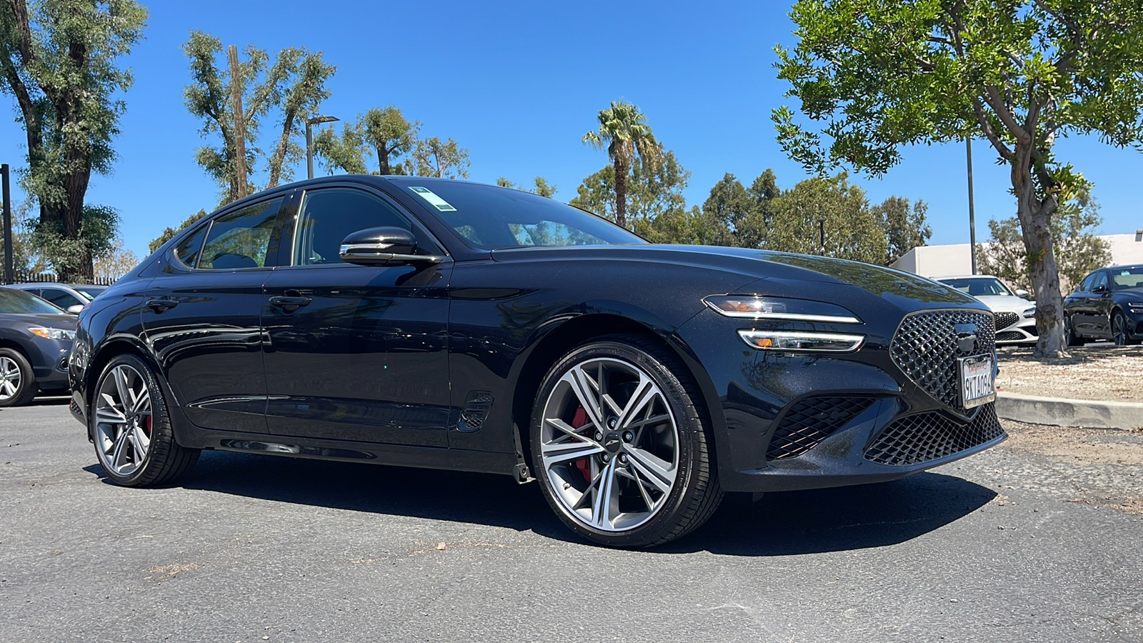 2024 Genesis G70 2.5T Standard 1