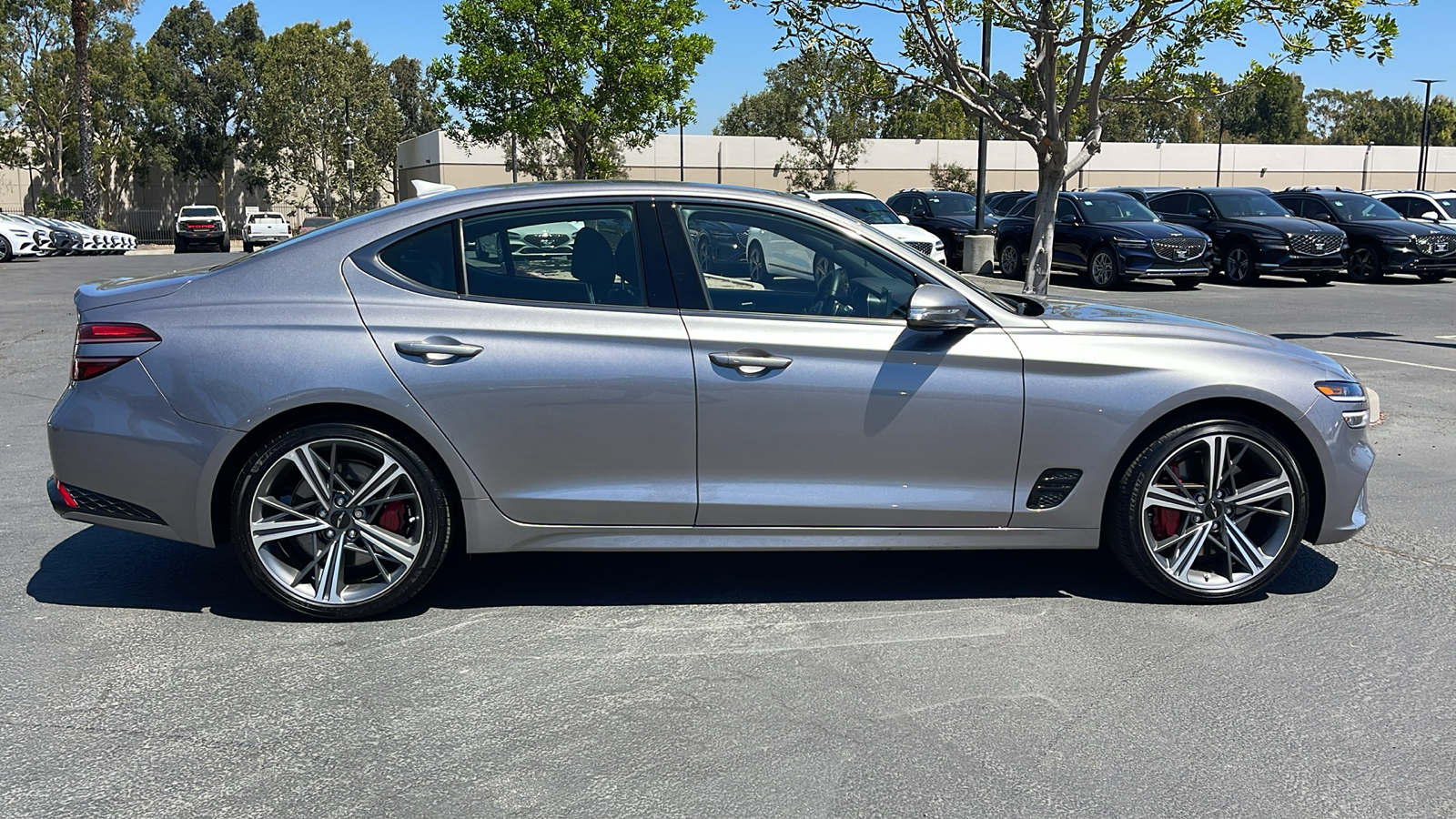 2024 Genesis G70 2.5T Standard 6