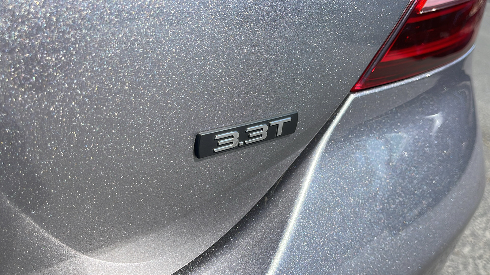 2024 Genesis G70 3.3T Sport Advanced 31