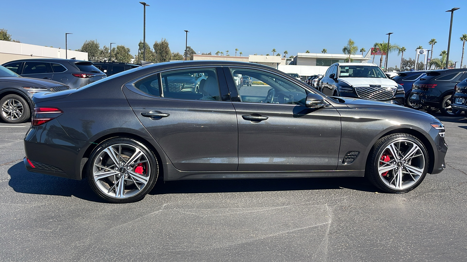 2024 Genesis G70 2.5T Prestige 6