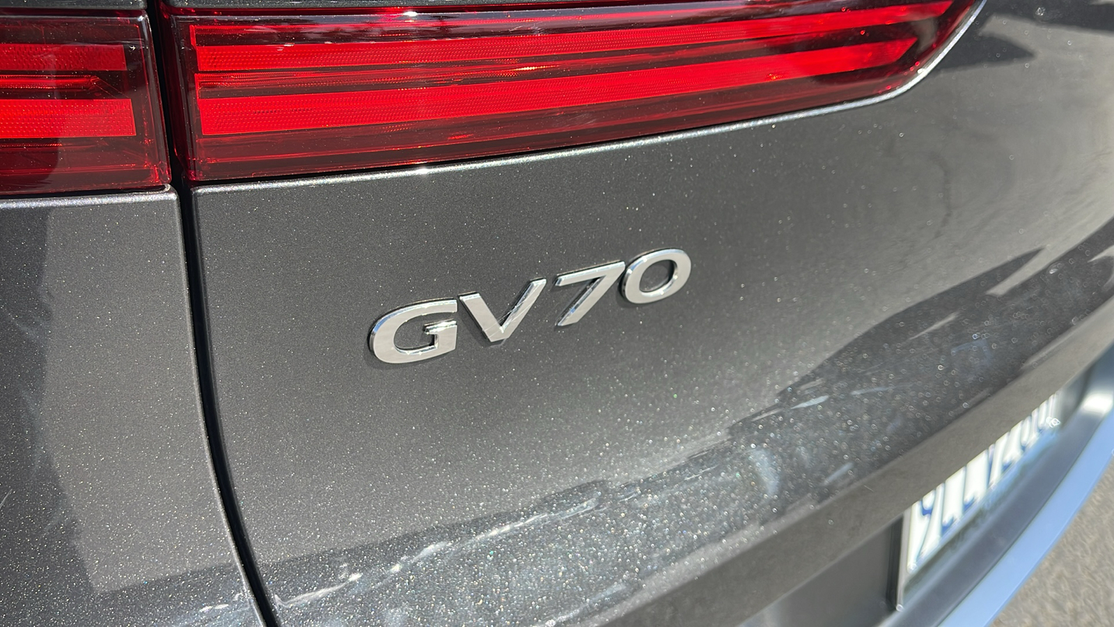 2024 Genesis GV70 2.5T Standard 30