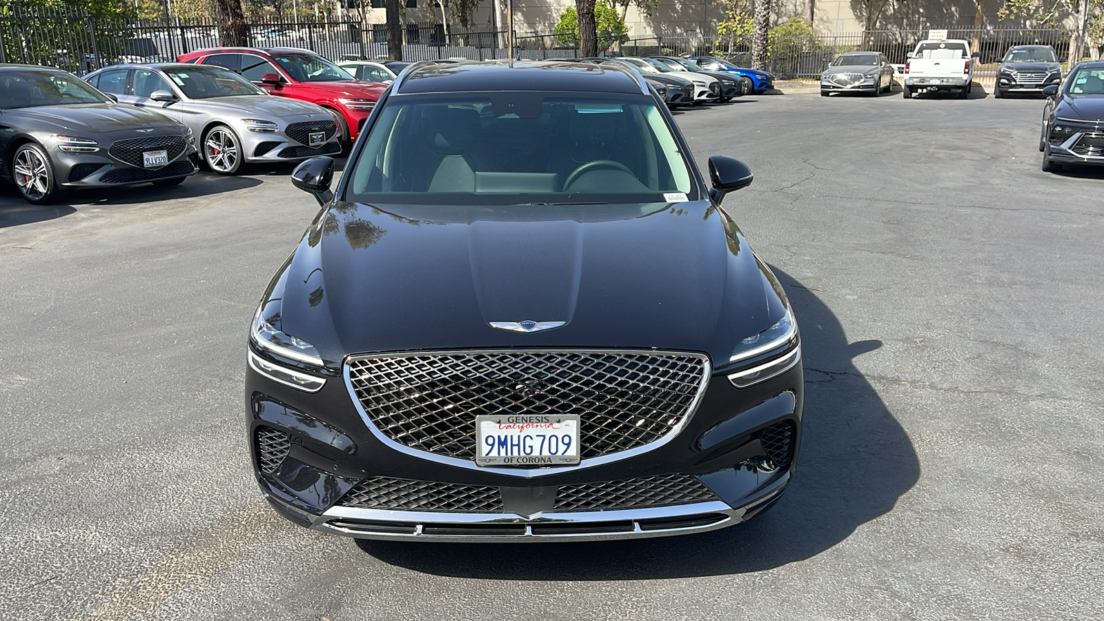 2025 Genesis GV70 2.5T Standard 2