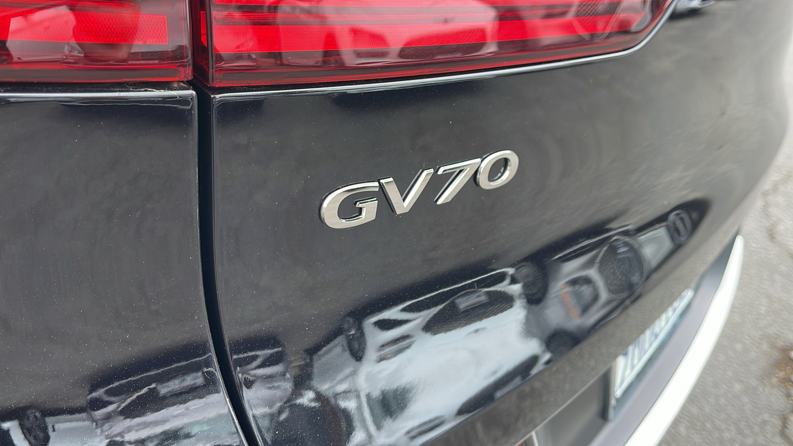 2025 Genesis GV70 2.5T Standard 30