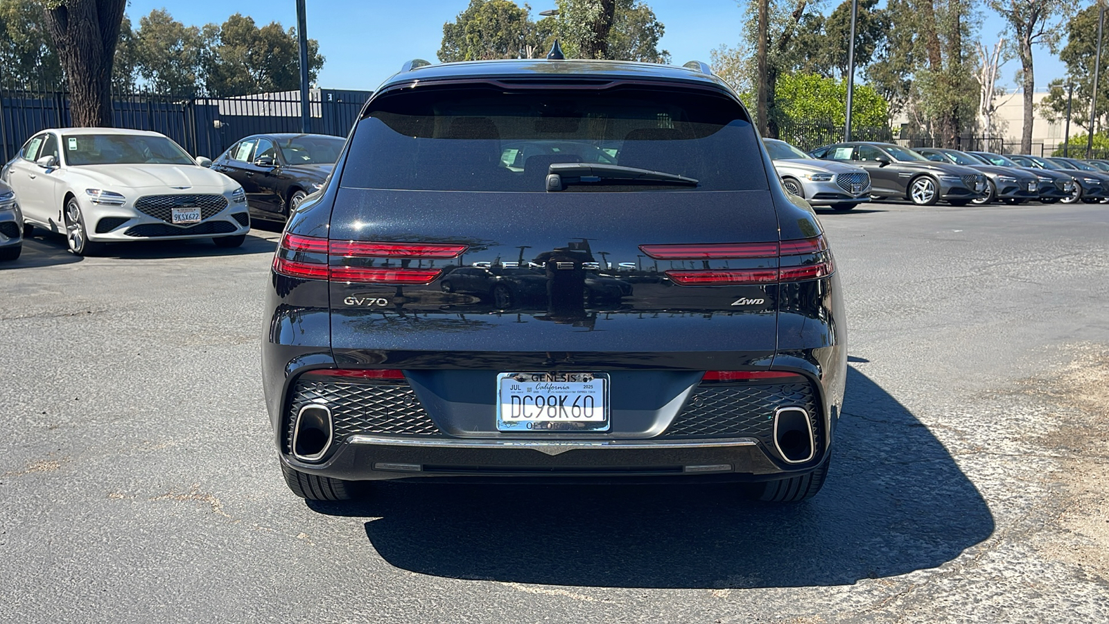 2025 Genesis GV70 2.5T Standard 9