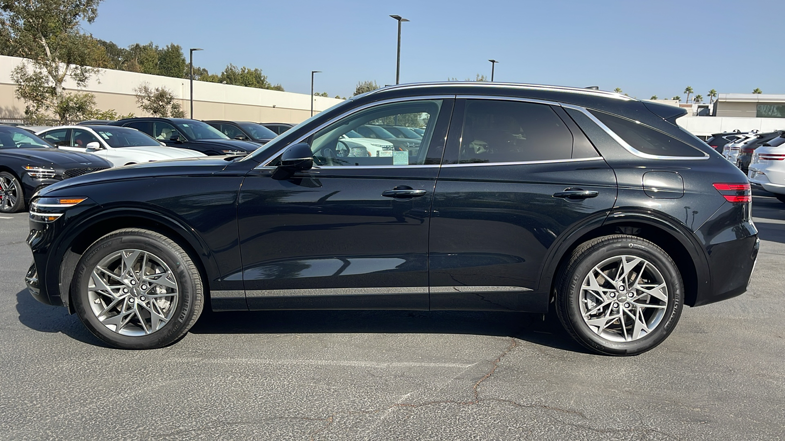 2025 Genesis GV70 2.5T Advanced Plus 12