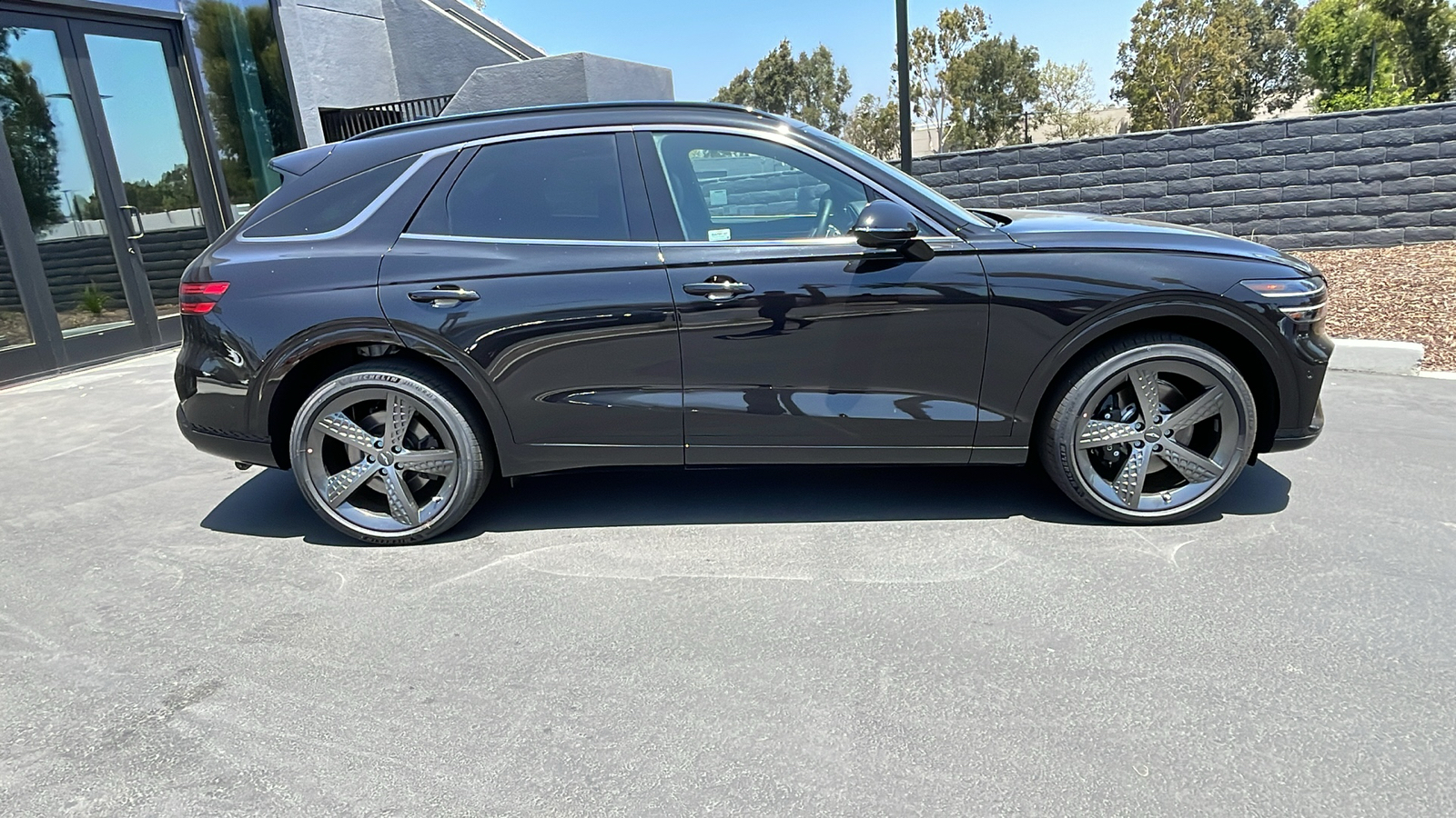 2025 Genesis GV70 3.5T Sport 2