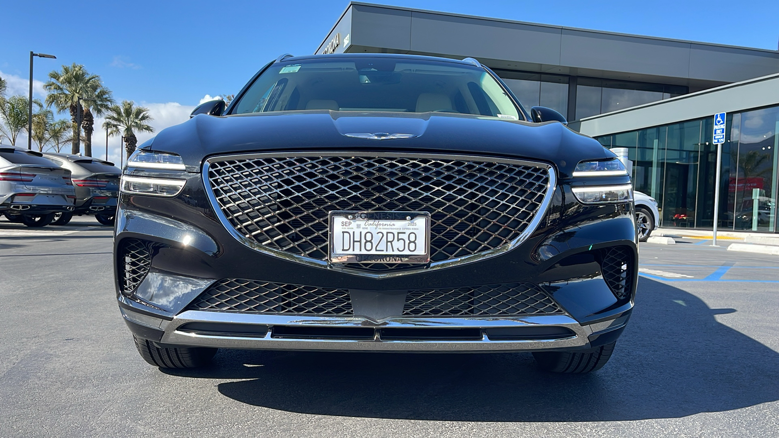 2025 Genesis GV70 2.5T Standard 4