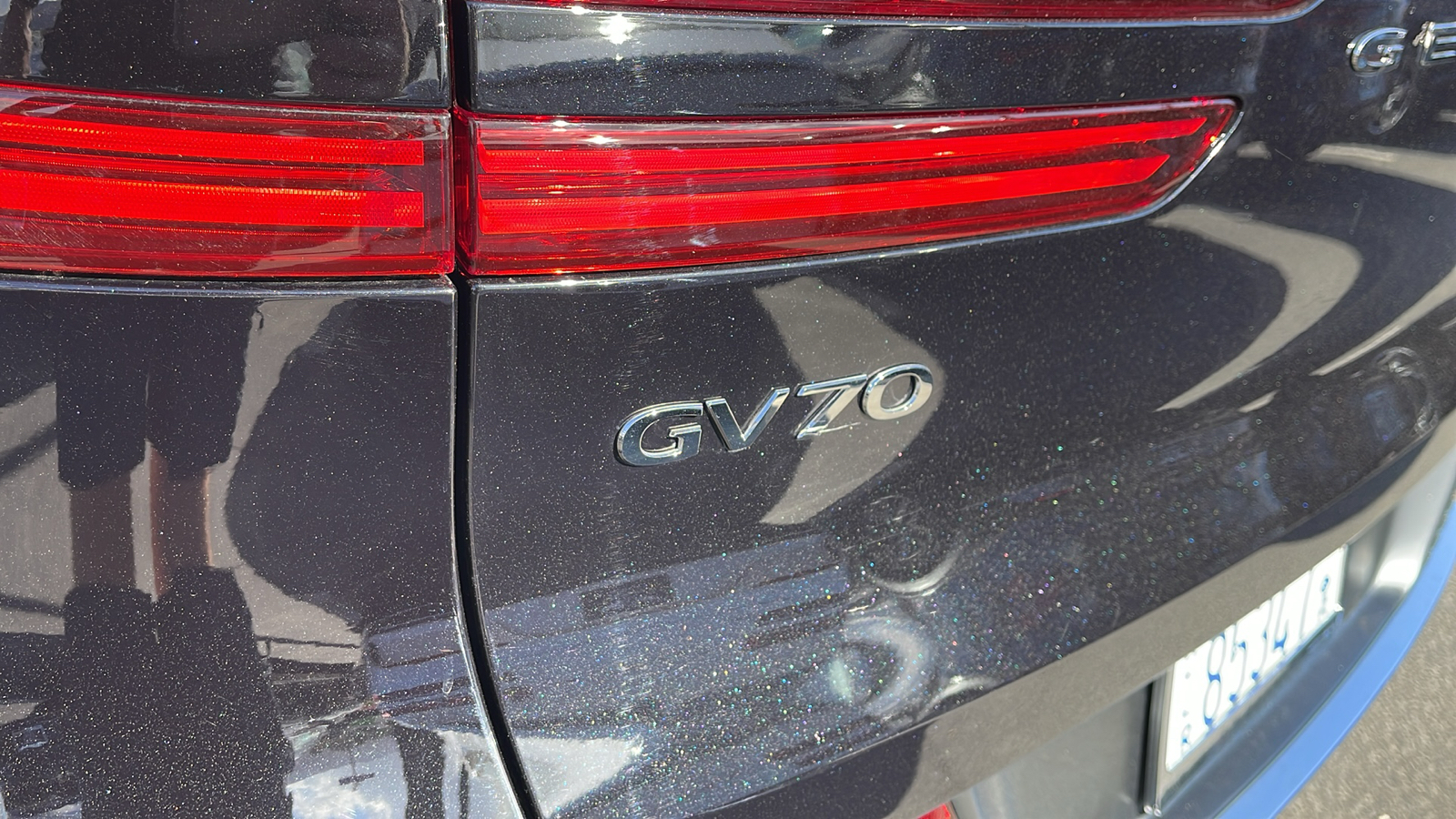 2025 Genesis GV70 2.5T Standard 29