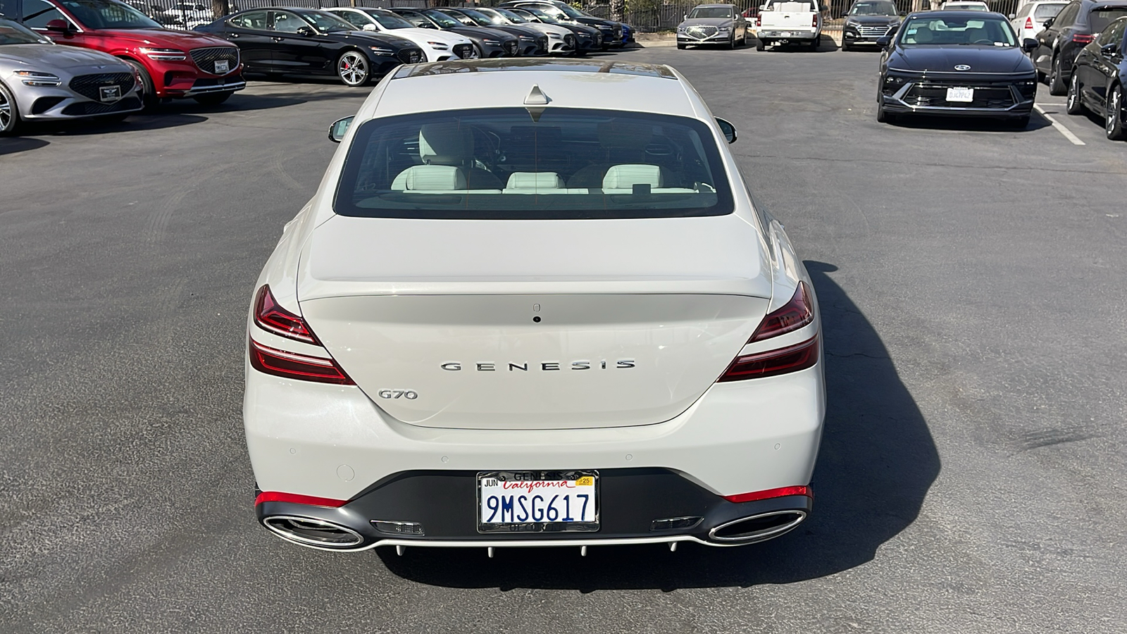 2025 Genesis G70 2.5T Prestige 8