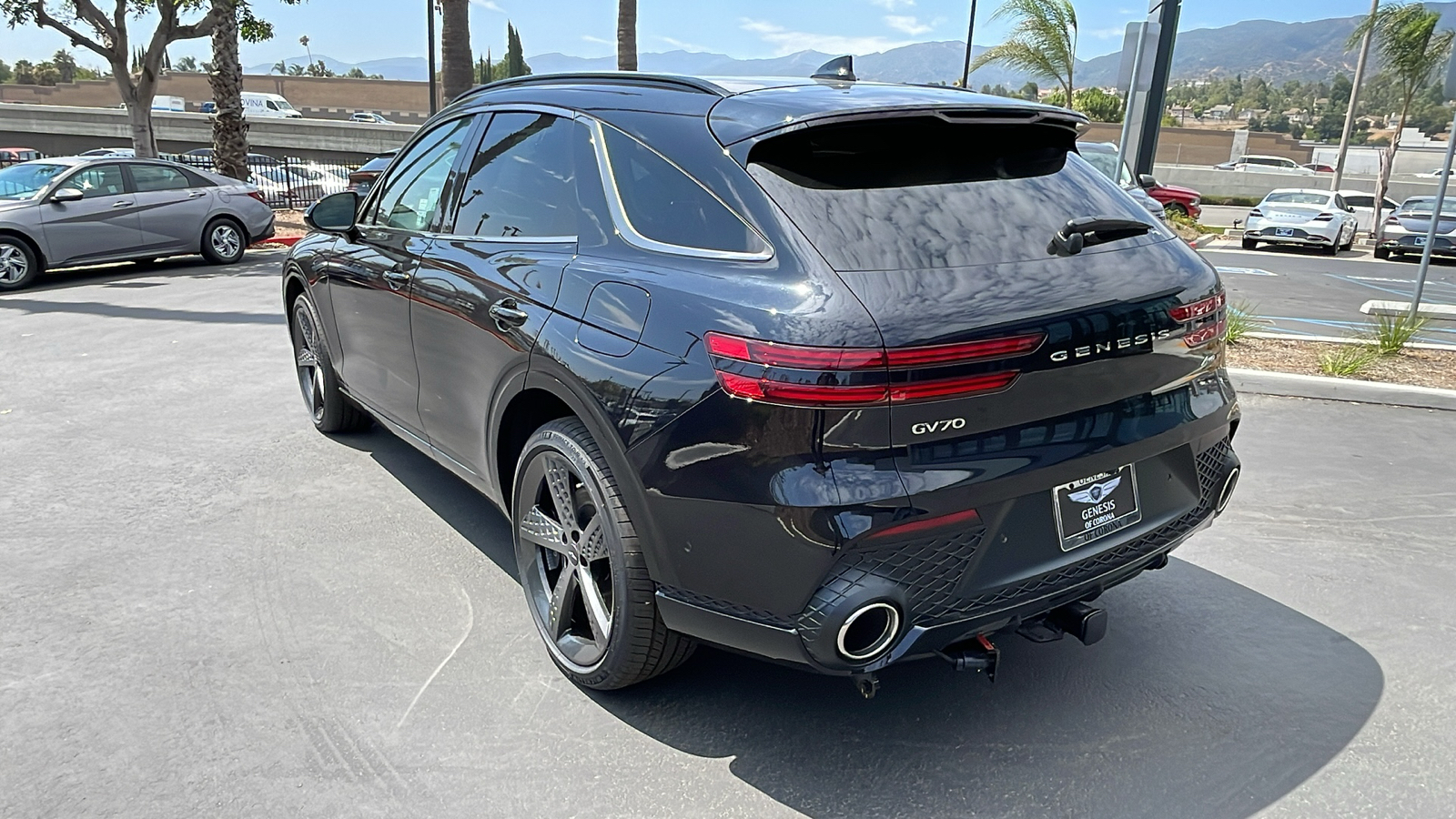 2025 Genesis GV70 3.5T Sport 8