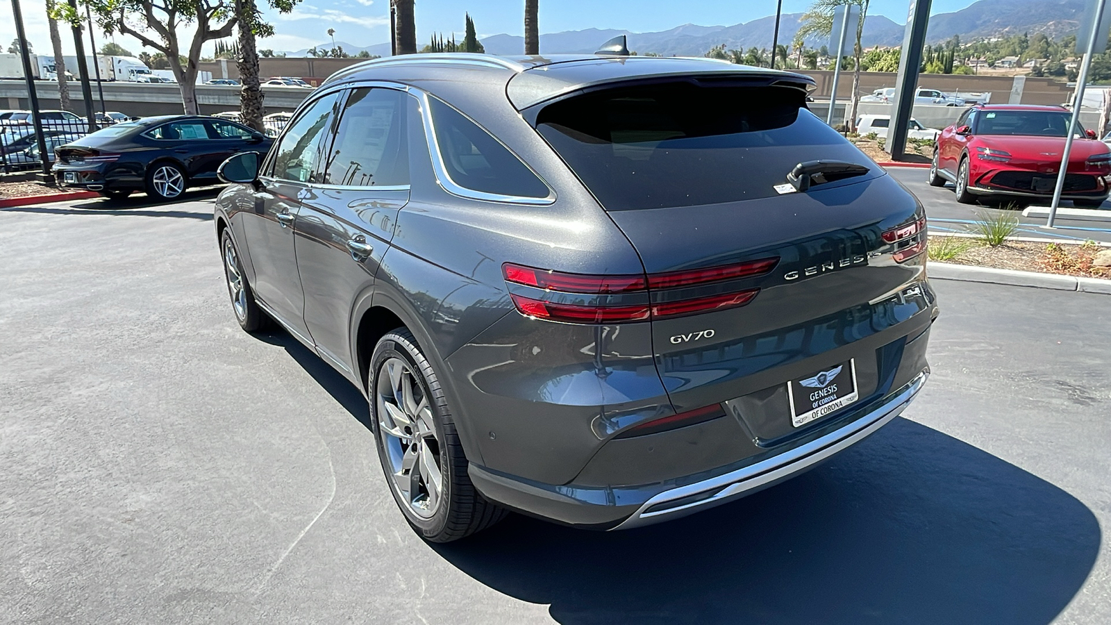 2025 Genesis Electrified GV70 Advanced 8