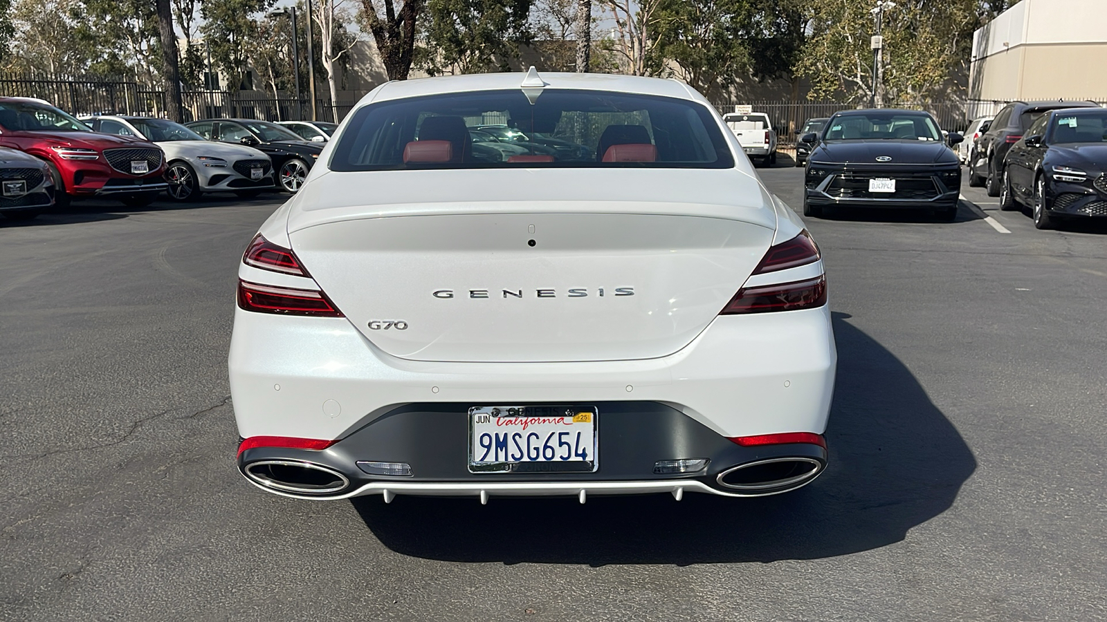 2025 Genesis G70 2.5T Standard 9